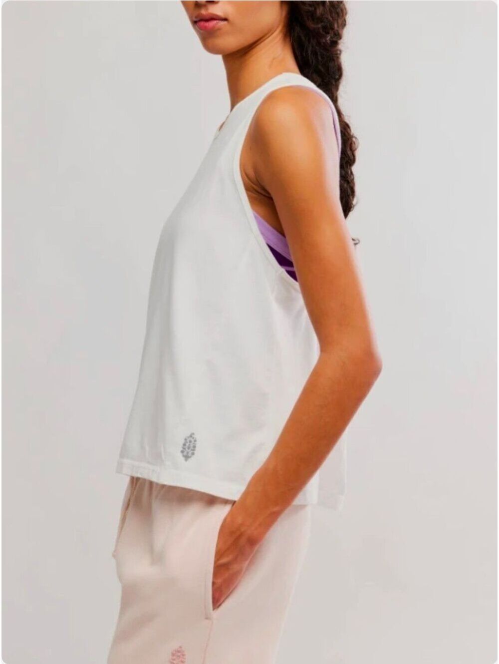 Size Medium NWT| FREE PEOPLE Movement Hot Shot Twist Tank